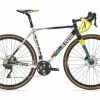Bicicleta De Gravilla Cinelli Zydeco 700 Shimano GRX 400 Persiguiendo El Arco Iris 2021