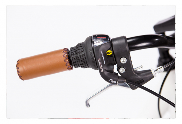 Moma Bikes Bicicleta Paseo City Classic 26' Aluminio SHIMANO 18V Blanco - Imagen 4